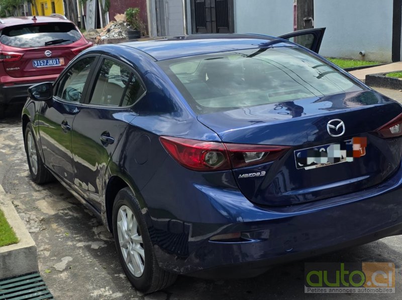 Photo 5 AUTO.CI : Mazda 3 Moteur 1.4