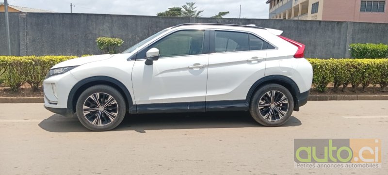 Photo 6 AUTO.CI : Mitsubishi Eclipse Cross 2.0L