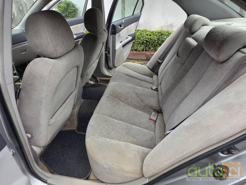 Photo 6 AUTO.CI : Hyundai Sonata 2.0L moteur 4cylindres 