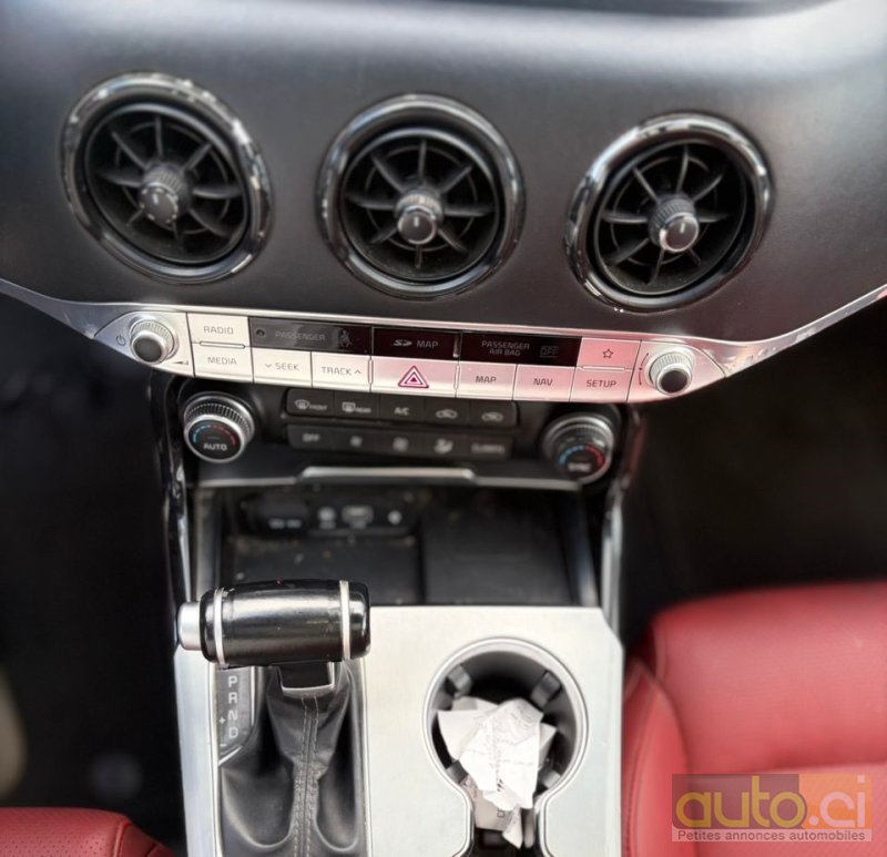Photo 6 AUTO.CI : KIA Stinger 3.0 moteur v6