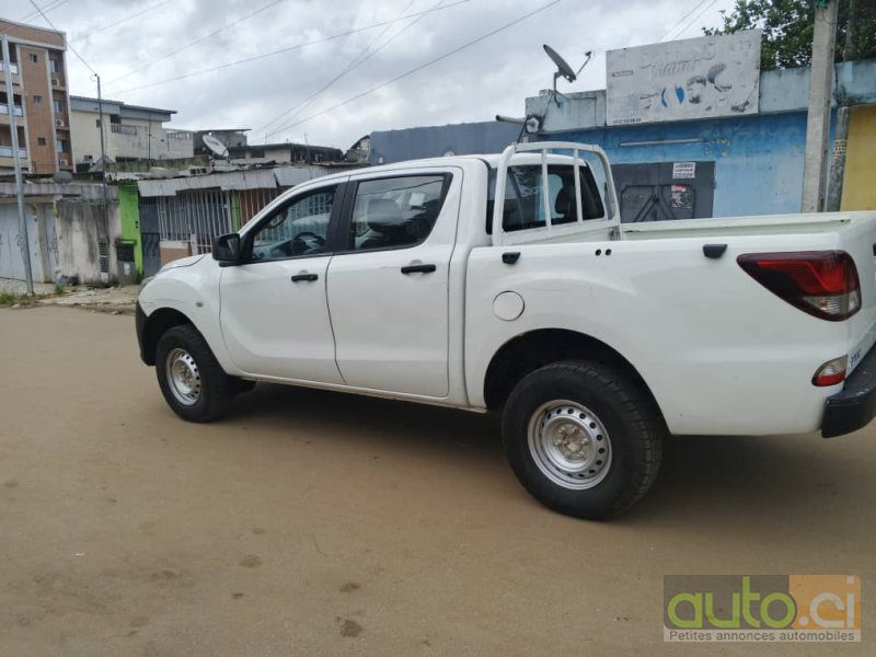Photo 6 AUTO.CI : Mazda BT-50 2.0