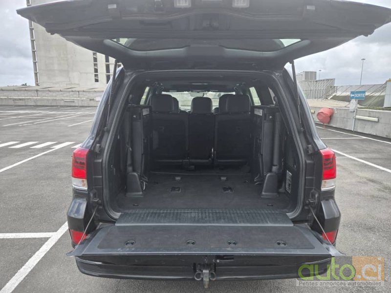 Photo 6 AUTO.CI : Toyota Land Cruiser V8