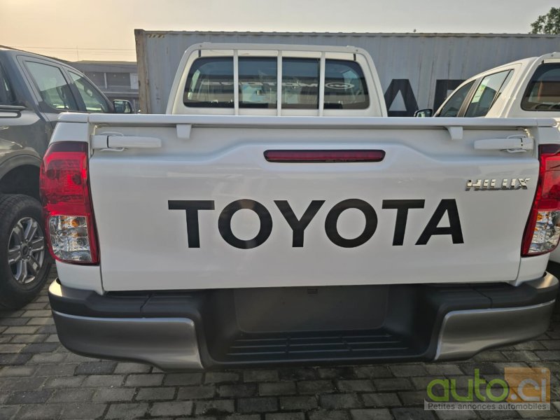 Photo 6 AUTO.CI : Toyota Hi-Lux 4x4 standard 