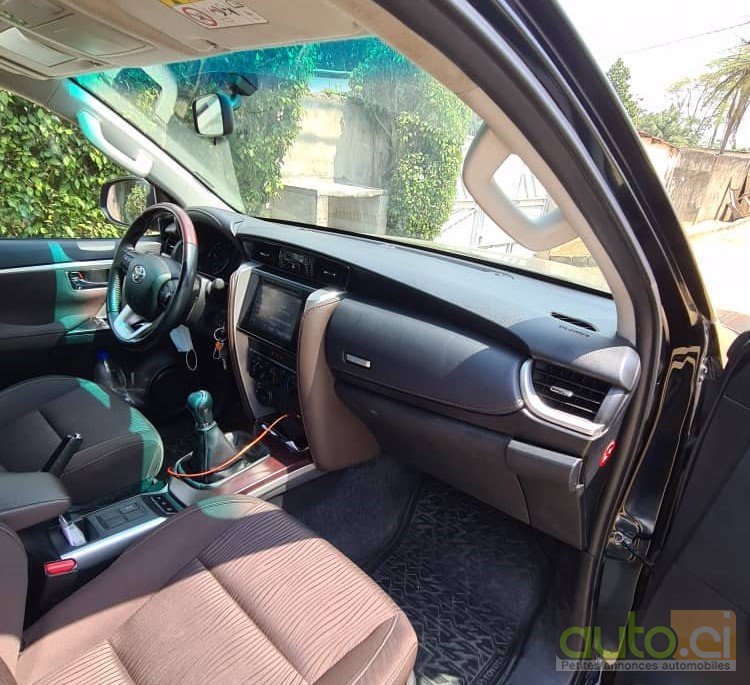 Photo 6 AUTO.CI : Toyota Fortuner  1.6