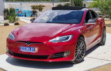 Annonce AUTO.CI : Tesla Model S 75D
