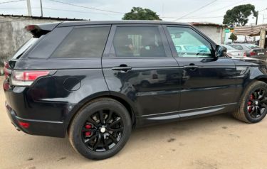 Annonce AUTO.CI : Land-Rover Range Rover HSE