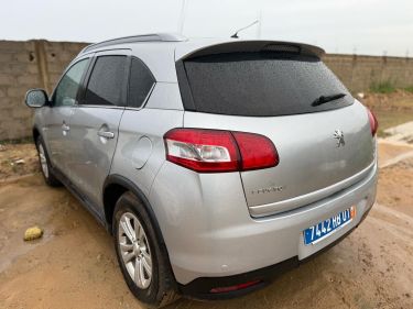 Annonce AUTO.CI : Peugeot 4008 Moteur 1.4