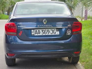 Annonce AUTO.CI : Renault Logan Moteur 1.4 acheté chez co