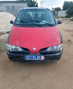 Annonce AUTO.CI : Renault Scénic français