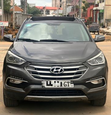 Annonce AUTO.CI : Hyundai Santa Fe Sport 1.4L