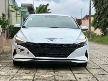 Annonce AUTO.CI : Hyundai Elantra Moteur 1.4