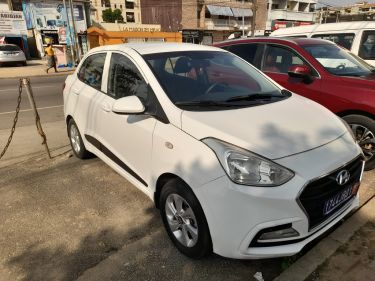 Annonce AUTO.CI : Hyundai I10 2.0L 6cv