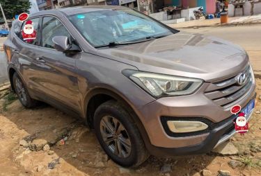Annonce AUTO.CI : Hyundai Santa FE DOHC 16 vavles