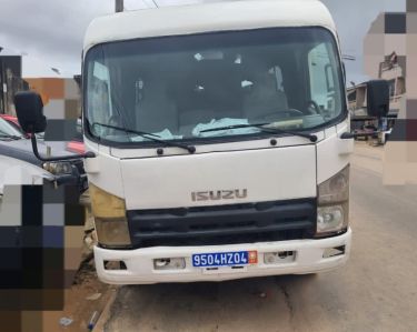 Annonce AUTO.CI : Isuzu Serie N Mistral moteur entretien 