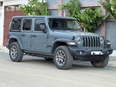 Annonce AUTO.CI : Jeep Wrangler IV 2.0L