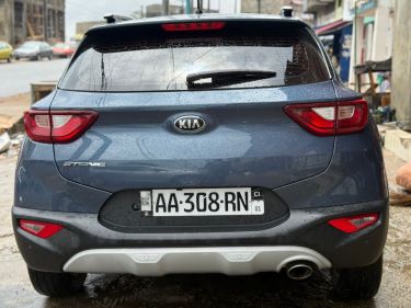 Annonce AUTO.CI : KIA Stonic Moteur 1.4