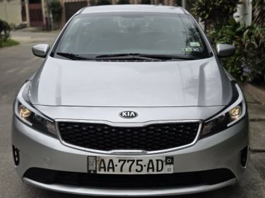 Annonce AUTO.CI : KIA Cerato Modèle forte moteur 1.4