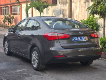 Annonce AUTO.CI : KIA Cerato 2.0L