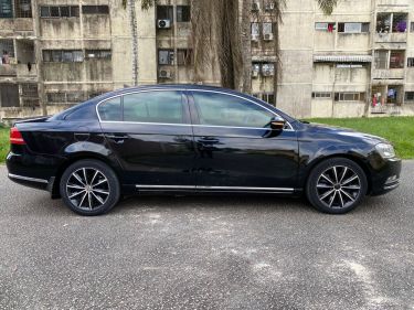 Annonce AUTO.CI : Volkswagen Passat 1.2L