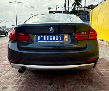 Annonce AUTO.CI : BMW Série 3 Moteur 4cylindres 