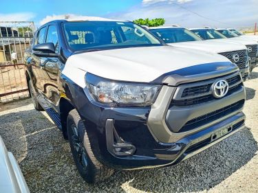 Annonce AUTO.CI : Toyota HI LUX 4 cylindres 