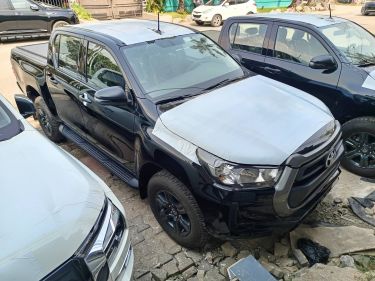 Annonce AUTO.CI : Toyota HI LUX 4 cylindres 