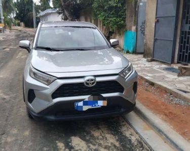 Annonce AUTO.CI : Toyota RAV 4 Moteur 1.4