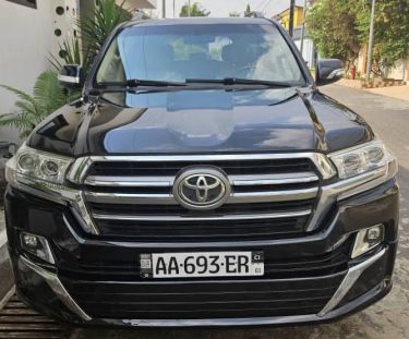 Annonce AUTO.CI : Toyota Landcruiser Moteur V8 