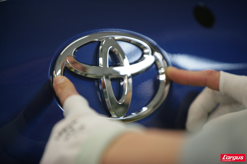 Toyota premier constructeur mondial avec seulement 30 000 véhicules d'avance sur GM
