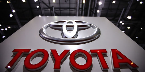 Toyota : 2011 commence mal 