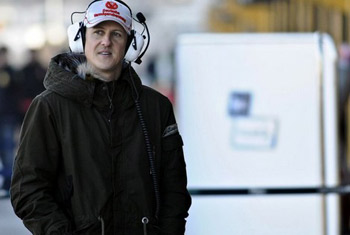 F1 essais : Michael Schumacher devance Felipe Massa