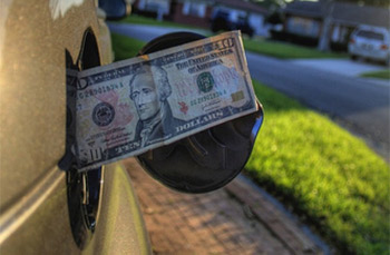 Top 10 des astuces pour consommer moins de carburant (essence ou diesel)