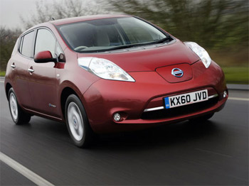 Véhicules électriques et hybrides : un usage urbain silencieux mais dangereux