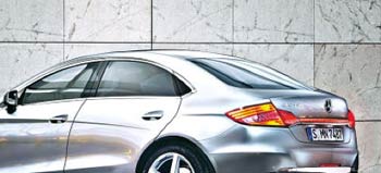 Mercedes-Benz MLC : futur concurrent du BMW X6 ?