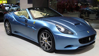 Ferrari Calfornia : une nouvelle version pour 2012 ?