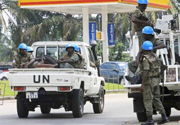 Un véhicule de l’Onuci fauche 13 personnes sur le trottoir et bousille 6 voitures