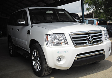 GHANA : UNE VOITURE 4×4 FABRIQUÉE À LA MAIN
