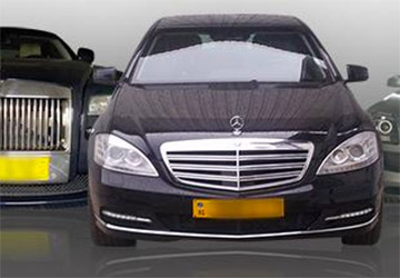 Le luxueux parc automobile de la présidence gabonaise [Photos]