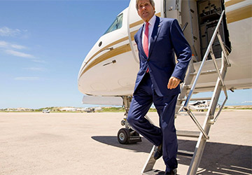 John Kerry hospitalisé à Genève après un accident de vélo en Haute-Savoie