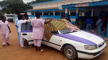 Bouaflé: Un taxi transformé en salle d'accouchement en plein CHR.