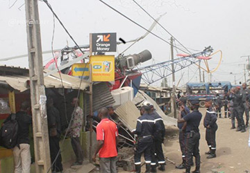 Accident: un ​hélicoptère s`écrase ​aux alentours de l`aéroport d`Abidjan dans la commune de Port-Bouet, ce jeudi