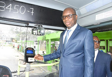 Inclusion financière : la billetterie électronique disponible à la société des transports abidjanais