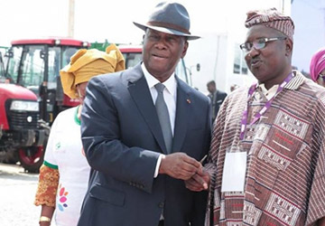 Abidjan: plus de 50 tracteurs modernes neufs remis aux agriculteurs