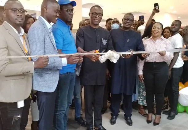 Côte d’Ivoire : Une société automobile ouvre une agence et lance une grande tombola, une voiture en jeu