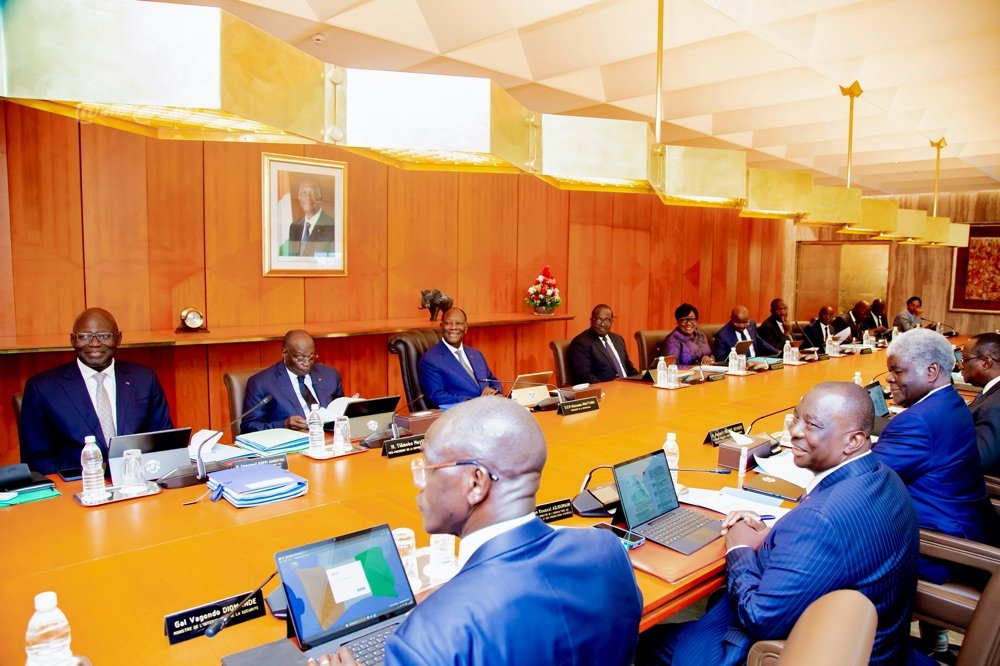 Côte d’Ivoire : le gouvernement valide un avenant à la convention de concession entre l’État et la Sotra