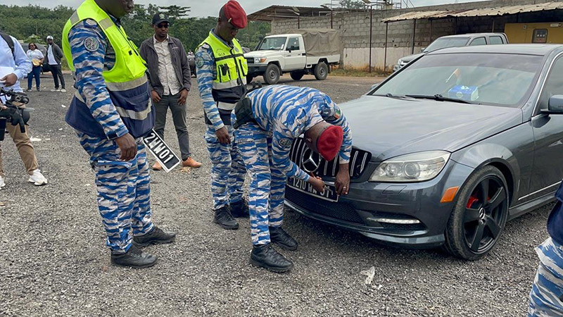 Plaques d’immatriculation non conformes/ Plusieurs véhicules interceptés sur l’autoroute du nord par la gendarmerie nationale